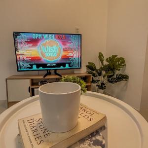 Cozy Condo in Mandaluyong with Balcony, Pool &Netflix