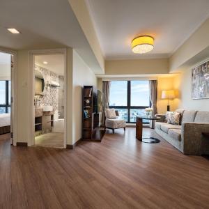 Somerset Grand Hanoi