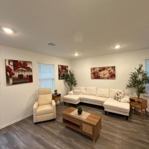 Modern 3BR 2BA Home - Family-Friendly Spring, TX