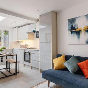 Cosy 2-Bed Flat Kilburn