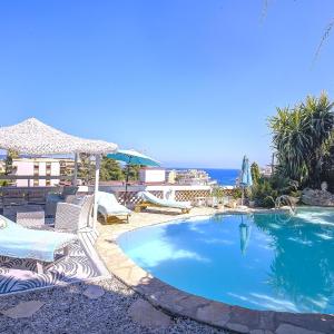 Villa le Mazet, Nice, piscine, vue mer, Promenade des Anglais, Baie des Anges
