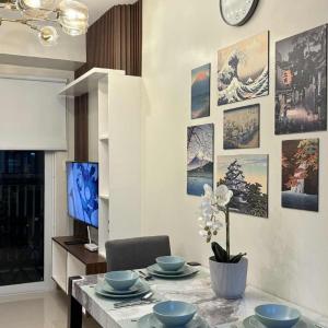 Dare Space Iloilo Anime-Balcony-Netflix-WiFi