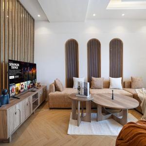 Lux 3 BR Sea View Condo with Pool & Sauna In Marina