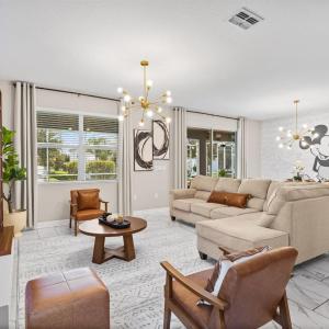 The Power-Up Palace 9BR Home with Private Pool