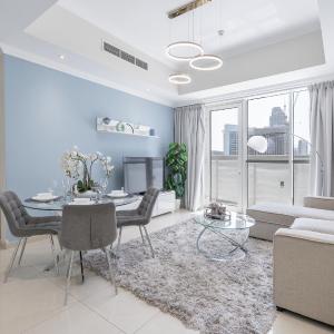 Luxury Apt l Partial Burj Khalifa & Fountain View