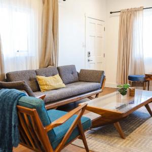 Entire Echo Park Gem, Walk to Dodgers DTLA