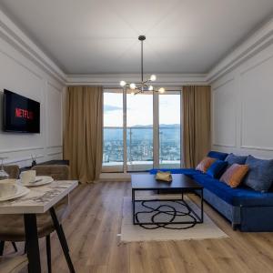26th Floor 1BR Apt, Pool & Spa, Gym, Free Parking