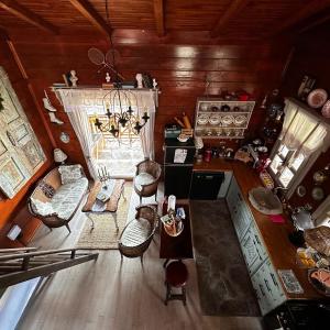 Tiny Maxi House