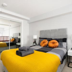 2Bed-2Bath Flat, City Centre