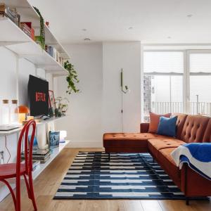 Luxury Apartment - 5 Mins to Canary Wharf & Excel