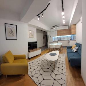 Cozy 1-BR Skopje City-Center