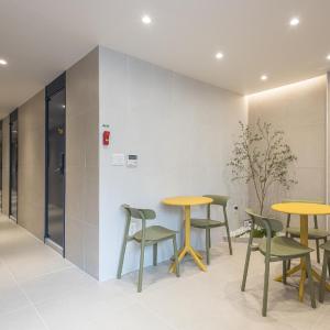Nomad Hostel