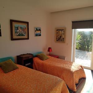 Nice Quinta in the florest of sintra
