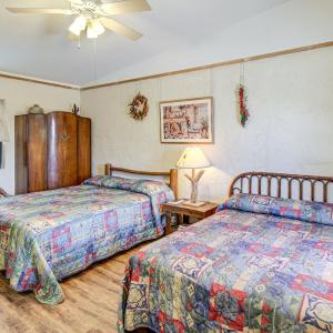 Studio w/ Trail Access: 8 Mi to Lake Whitney St Pk