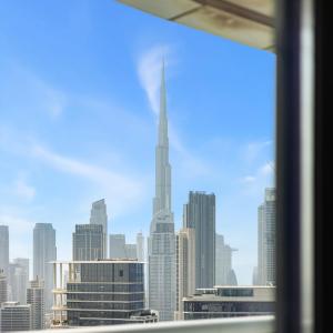 BLVD - Luxury Stay with Burj Khalifa View
