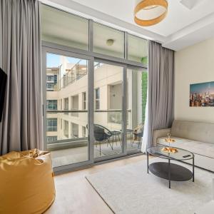 Inviting Dubai Marina Studio near Beach and Canal