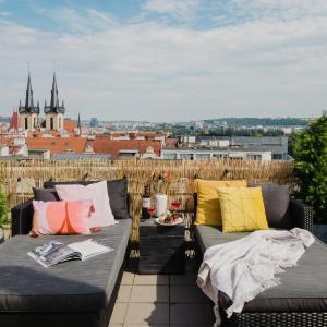 Prague Days - Cozy Studio with Rooftop Terrace