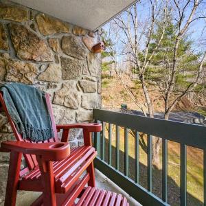 Trails End Cozy Condo with Woodburning FP & Patio Gliders