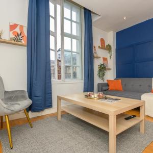 Central Business Class Apartment