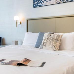 Luxury Sea Views at - Palm Tower