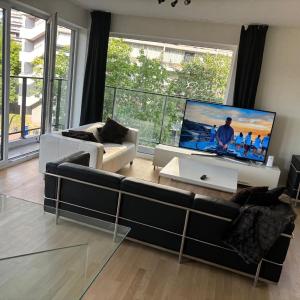 Modern City Apartment Close to Everything
