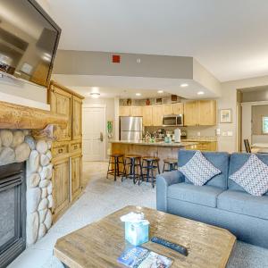 Walk to Lifts Copper Mtn Condo in Center Village!