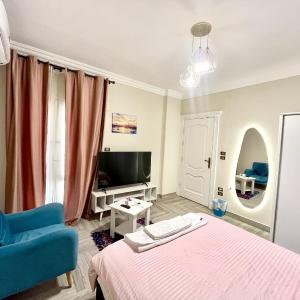 P Room