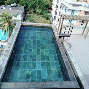 2 bedroom-Pearl Side 101