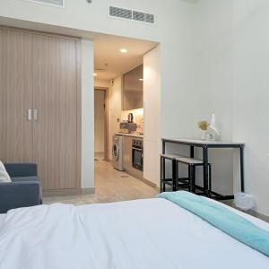 Azizi Riviera 43 - Meydan by Golden Casa