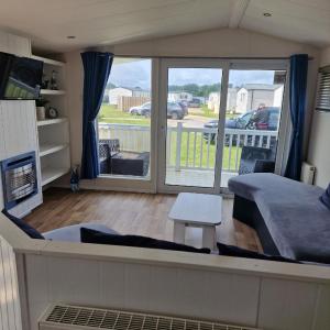 Acer Leaf - 2 bedrooms sleeps 6