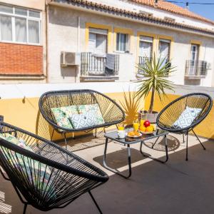 Central Townhouse with Amazing Rooftop Terrace