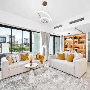 Luxury 4BR Villa Fully Furnished and Sleeps 11