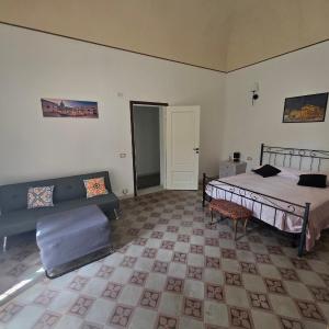 Vivaldi Holidays Historic house in the center of Palermo