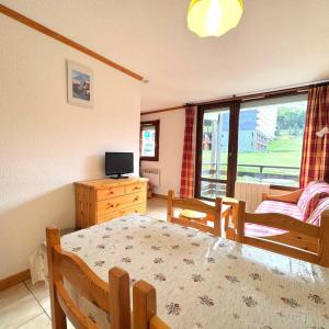 Résidence Villaret - Studio cabine 4 personnes avec vue sur les pistes MAE-5014