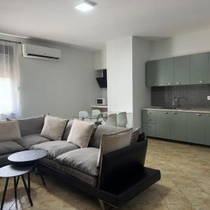 Tirent Apartment-One Bedroom Central