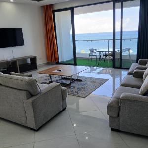 3 bedroom beachfront Nyali best
