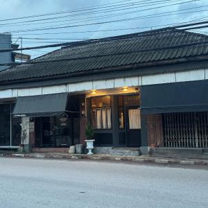 Charoen Hostel