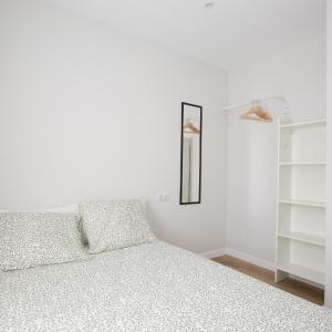 Alberto Rooms habitaciones en piso compartido baño y zonas comunes compartido