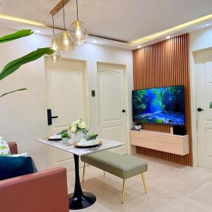 2-Bedroom Cozy Haven Sorrento Oasis