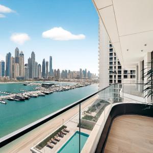 Beachfront Luxury 2BR with Breathtaking Views