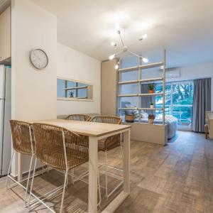 Apartment Laprida and Paraguay III by For Rent Argentina