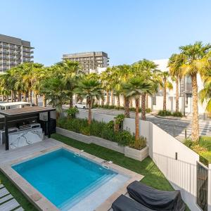 Bookable - 4 Bed Villa with Private Pool and Meydan