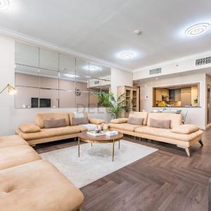 Apartment near Burj Khalifa and Dubai Mall, Central Location, Minutes to Dubai Marina and Palm Jumeirah - 8 BLVD Walk, Downtown Dubai by Deluxe Holiday Homes