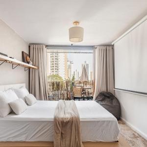 Refúgio em São Paulo, Terraço com Vista e Localização Perfeita