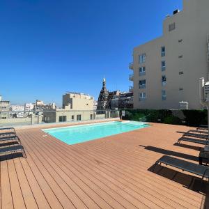 Ayres Suites Moreno