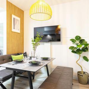 Disney nearby! 4bedroom family with airport access-Nobu
