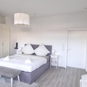 Cosy Living Apartment-120qm-fast wifi-free parking