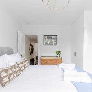 Chic 3BD Maisonette wRoof Terrace - Wandsworth!