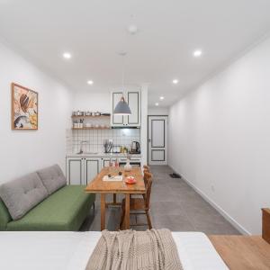 MAJE House