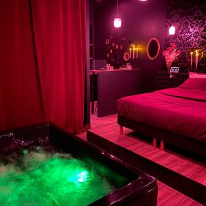 SV- Le Secret Marseillais Love room